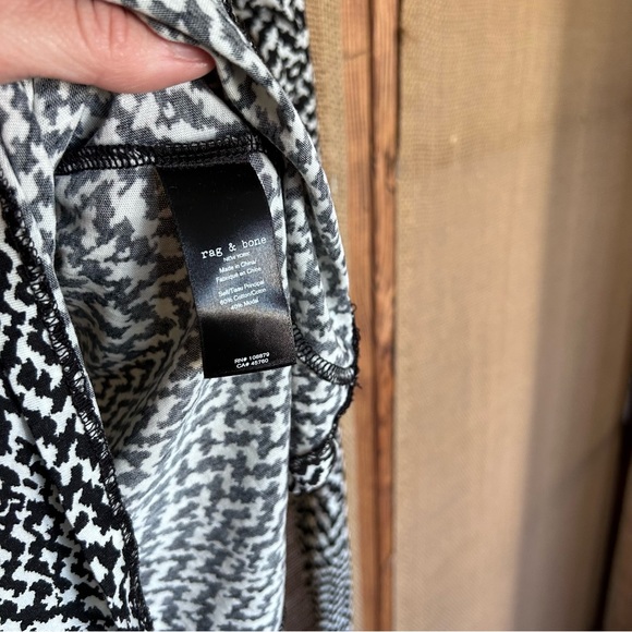 Rag & Bone Turtleneck Top - Picture 3 of 8